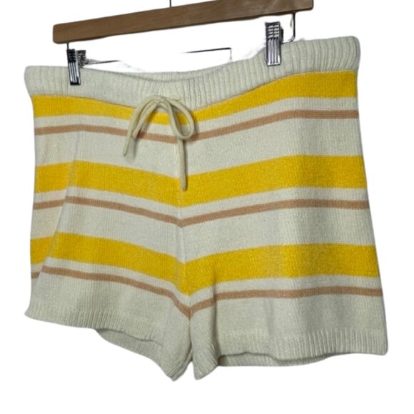 L*SPACE | NWT Sun Seeker Yellow Tie Waist Chenille Lounge Shorts | Size XL - Picture 5 of 10